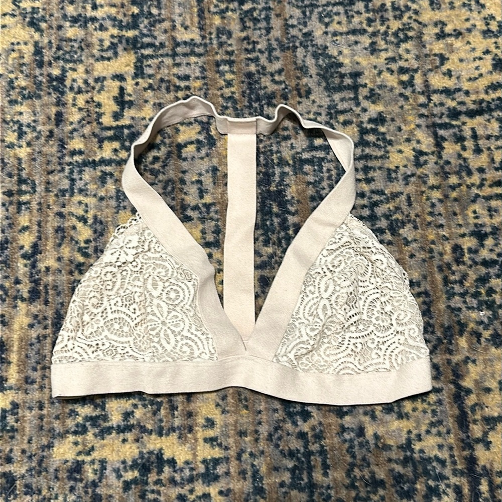 COLSIE BRALETTE
